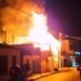 Incêndio assusta moradores e destrói parte de casa no Centro de Parintins