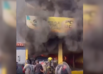 Incêndio atinge loja automotiva na Cidade Nova e mobiliza bombeiros em Manaus