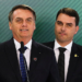 Decisão de Moraes deixa Flávio impossibilitado de visitar Bolsonaro até depois do 1º turno
