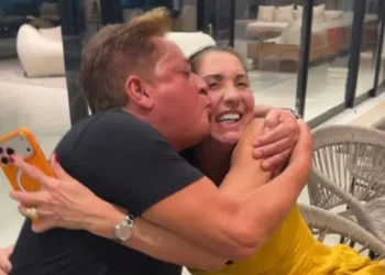 Poliana revela detalhe inusitado da amizade entre Leonardo e mãe de Virginia após separação