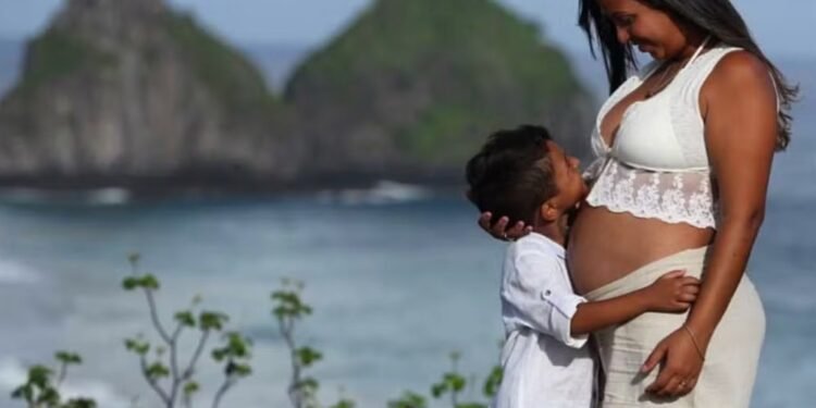Proibição de partos levou 174 gestantes de Fernando de Noronha ao Recife desde 2024