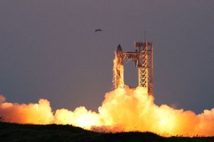 Chatbots tentam prever futuro da Starship e apontam risco de nova explosão em voo