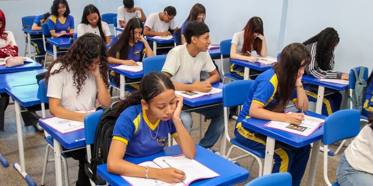 Educação no Amazonas entra na mira de fiscalização da Defensoria Pública