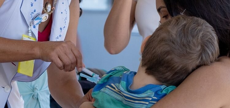 Alerta sobre sarampo nas Américas reforça importância de intensificar vacinação no Brasil