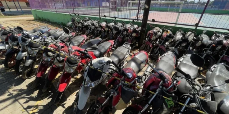 Operação no interior do AM recupera 38 motos roubadas e devolve veículos aos donos