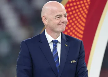 Inglaterra retira apoio à reeleição e aumenta pressão sobre Infantino