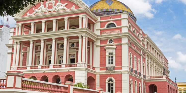 Agenda cultural de Manaus tem shows, teatro e atrações para este sábado