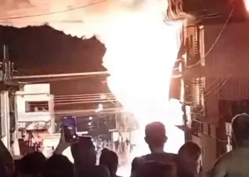 Loja de construção destruída por incêndio foi inaugurada recentemente na Zona Norte de Manaus