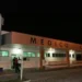 Motociclista morre após perder controle e bater em dois carros no Parque 10, em Manaus