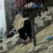 Homem é surpreendido por atiradores ao chegar em casa e morre em Manaus