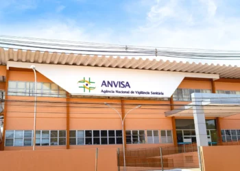 Anvisa suspende chás que prometem efeitos emagrecedores