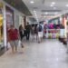 Famílias do Amazonas retomam confiança para consumir, mas seguram compras maiores