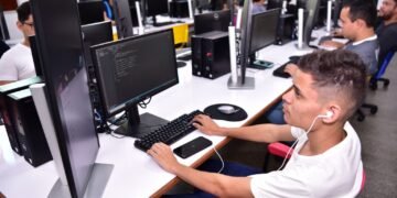 Cetam abre mais de 16 mil vagas para qualificação profissional no AM