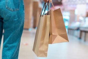 Dia dos Pais: Shoppings projetam R$ 4,4 bi, mas consumidor segue cauteloso
