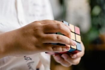 Criança com QI de 132: especialistas alertam para cuidados com superdotados