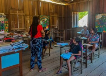 Ministério Público Federal cobra município do Amazonas por falta de professores e merendas em comunidades indígenas