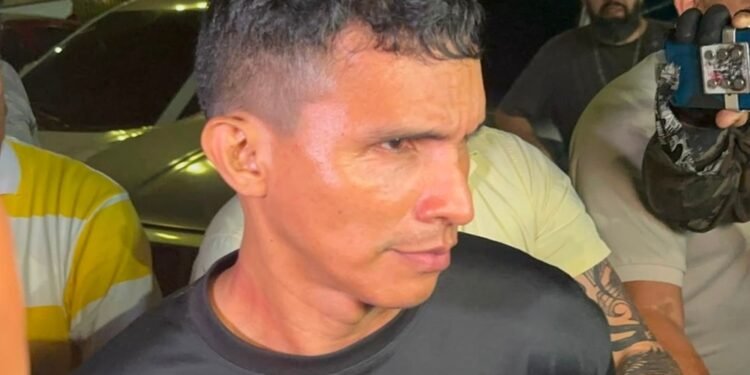 Chacina que deixou três mortos em Manaus ocorreu após vítima negar dinheiro para suspeito pagar dívida de R$ 16 mil, diz delegado