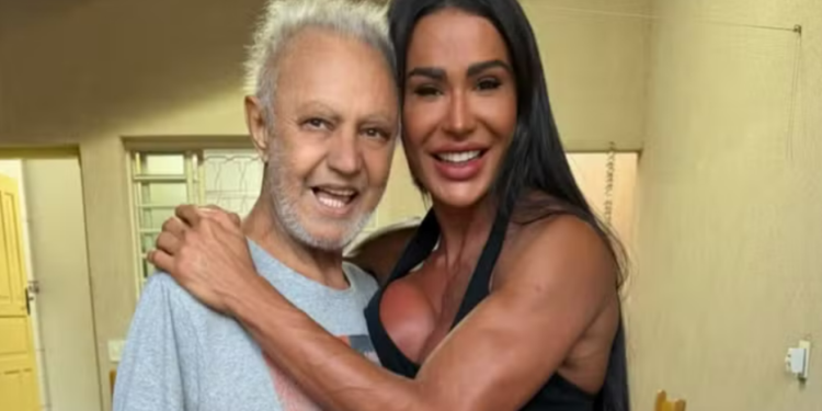 Gracyanne Barbosa publica foto com o pai e diz: ‘Dia de reconciliação