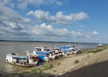 Rio Negro desce 61 centímetros em uma semana e chega a 25,86 metros em Manaus