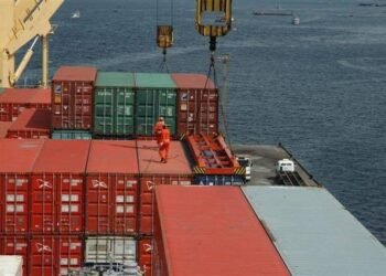 Seca no Amazonas: taxa de navegação pode chegar a US$ 1,9 mil