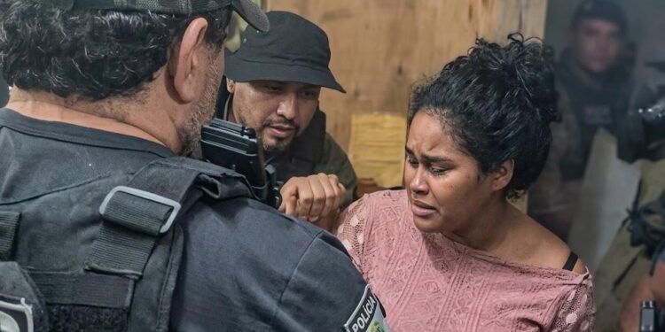 Justiça decreta prisão preventiva de suspeita de sequestrar bebê de 24 dias em Manaus
