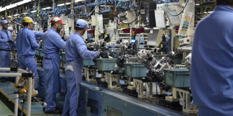 Motos aceleram novos investimentos na Zona Franca