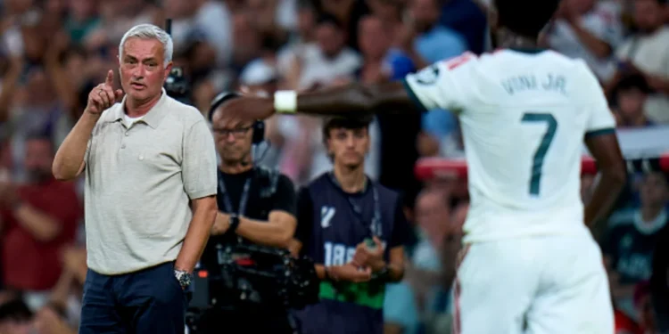 José Mourinho fala sobre reação de Vini Jr. após gol pelo Real Madrid