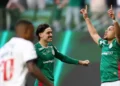 Palmeiras goleia Vasco e volta a abrir frente no Brasileirão: 4 a 1