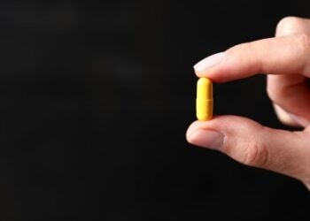 Anvisa proíbe suplementos alimentares de duas marcas por irregularidades