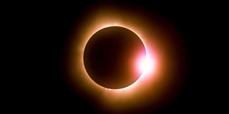 Eclipse solar total acontece nesta quarta-feira; saiba como assistir