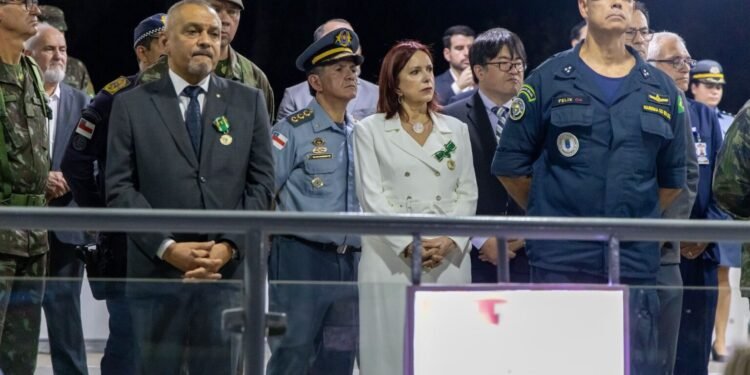 Presidente do TRE-AM reforça apoio das Forças Armadas nas Eleições no AM  Fo