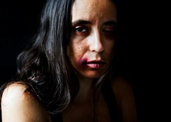 Agosto Lilás reforça combate à violência contra a mulher e acolhimento psicológico