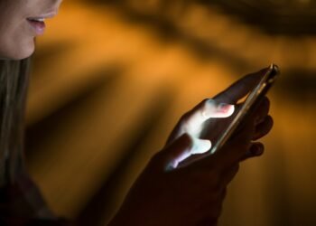 De estelionato à deepfakes: Em oito anos, crimes cibernéticos crescem 43 vezes no Amazonas