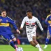 Ex-Palmeiras marca e São Paulo perde do Boca Juniors na Sul-Americana