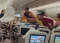 Passageiros entram em luta dentro de avião e transformam voo em cena de tensão