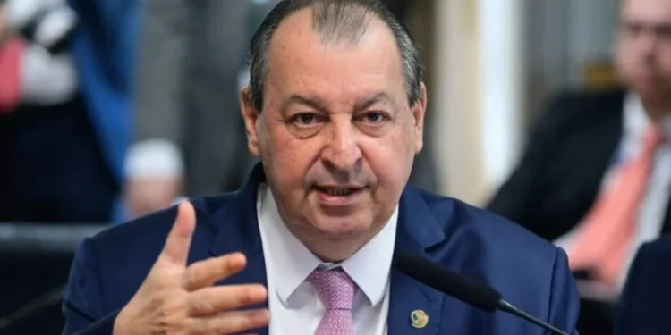 Senado decide nesta quarta-feira se avança com o fim da escala 6×1