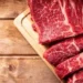 Jovem ironiza possível vitória da direita ao mostrar mãe preparando estoque de carne