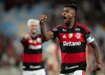 Flamengo vence Independiente del Valle e abre vantagem na Libertadores