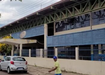 Aulas presenciais são suspensas em escolas estaduais do AM após problemas estruturais