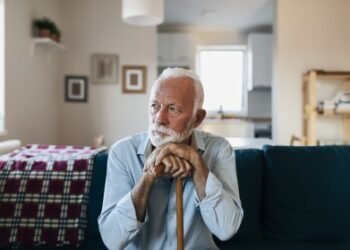 Depressão em idosos pode se esconder atrás de sintomas que parecem comuns