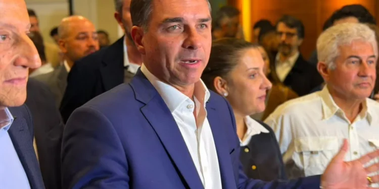 Flávio recorre ao TSE para impedir que Lula use discurso na ONU em campanha