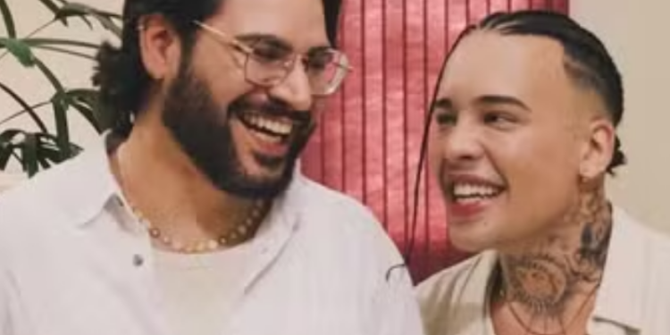 Gloria Groove explica viver casamento aberto há 11 anos: “Funciona muito bem”