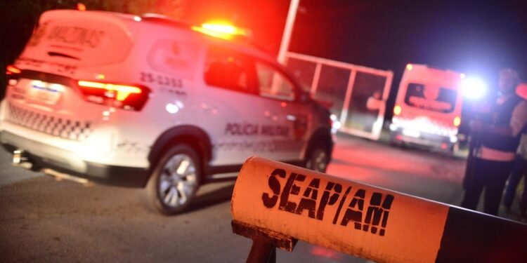 Motim em presídio da PM termina após ação do Choque em Manaus