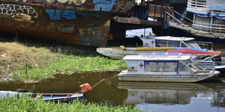Estudo na FGV alerta para risco de escassez de água em Manaus