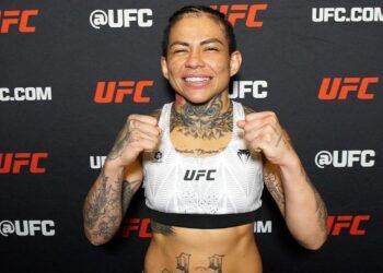Ketlen Esquentadinha enfrenta nº 11 do UFC em busca de vaga no ranking