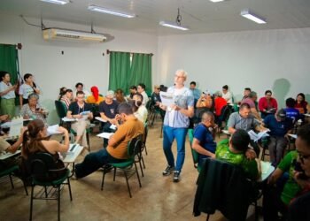 Nove municípios do Amazonas participam de formação sobre gestão cultural em Tefé