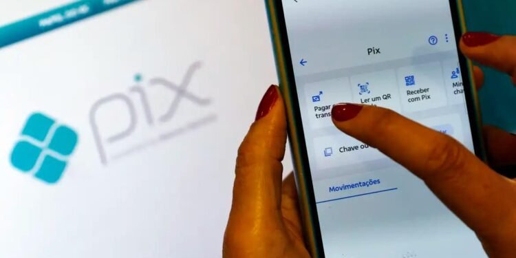 Pix terá novas regras para fraudes, cobrança híbrida e contas-salário