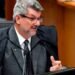 AGU pede ao STF perda do cargo de ministro acusado de assédio