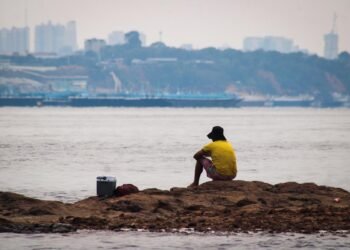 Chuva melhora qualidade do ar em Manaus, mas fumaça ainda persiste