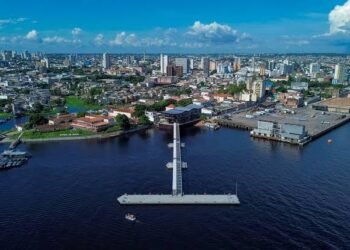Manaus dita estratégia na disputa pelo Governo do AM